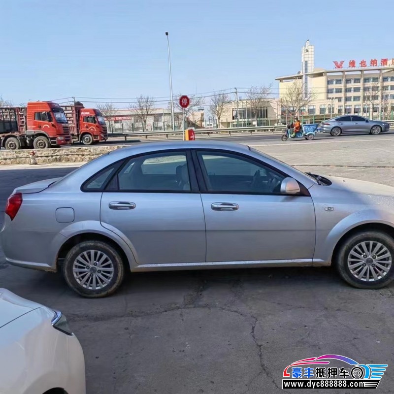 16年别克凯越轿车抵押车出售