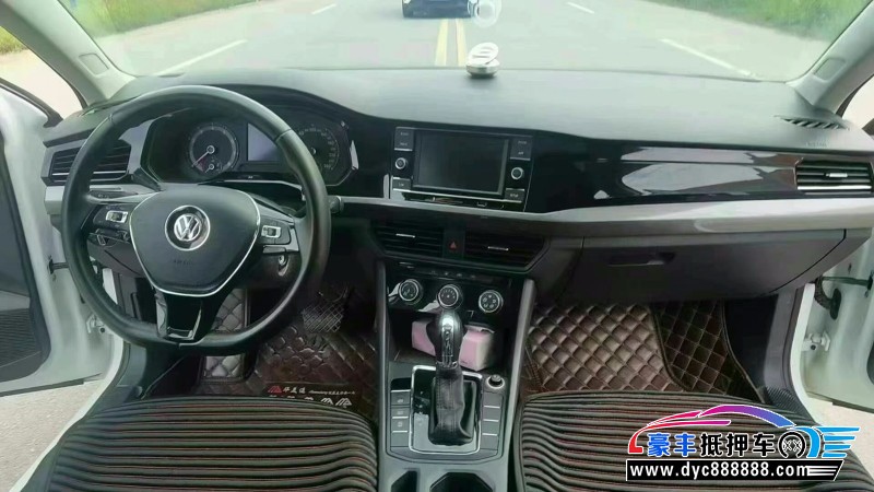 20年大众宝来轿车抵押车出售