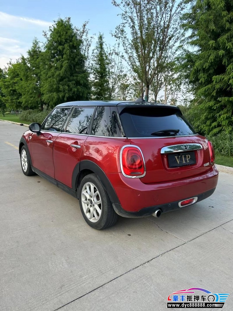 16年宝马MINI轿车抵押车出售