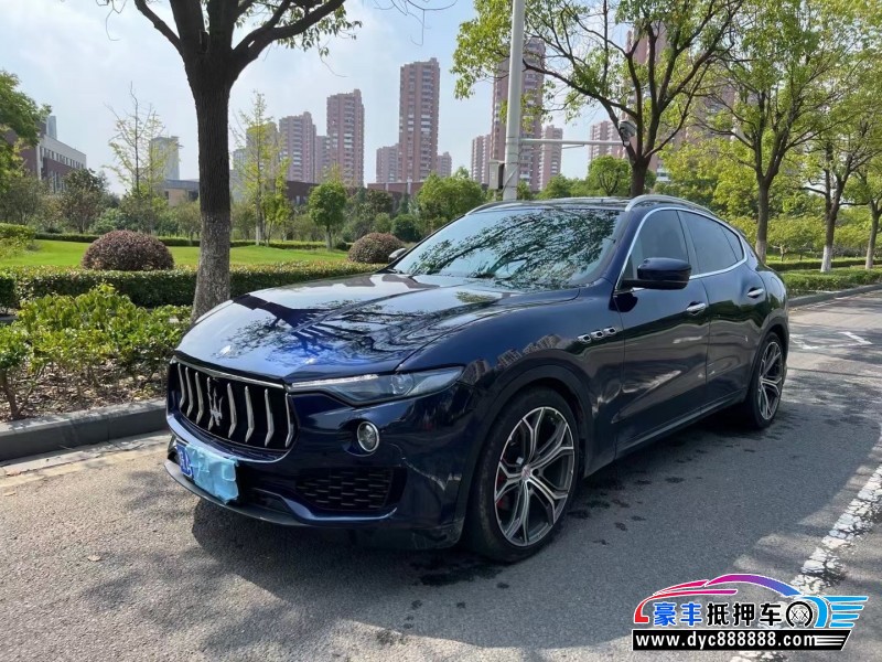 20年玛莎拉蒂莱万特轿车抵押车出售