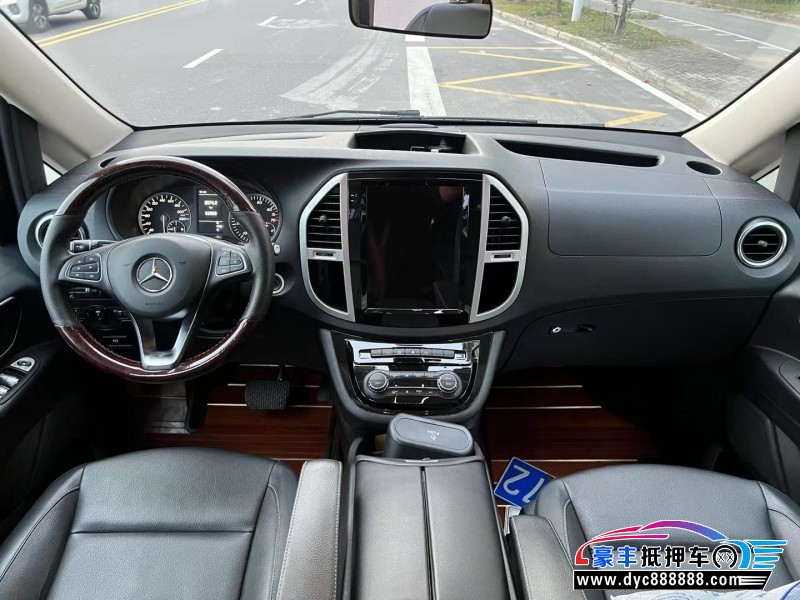 19年奔驰威霆MPV抵押车出售