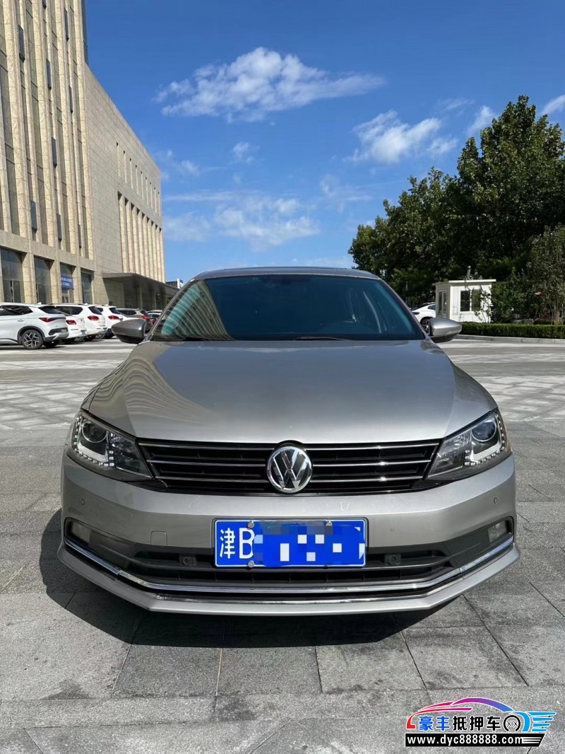 16年大众速腾轿车抵押车出售