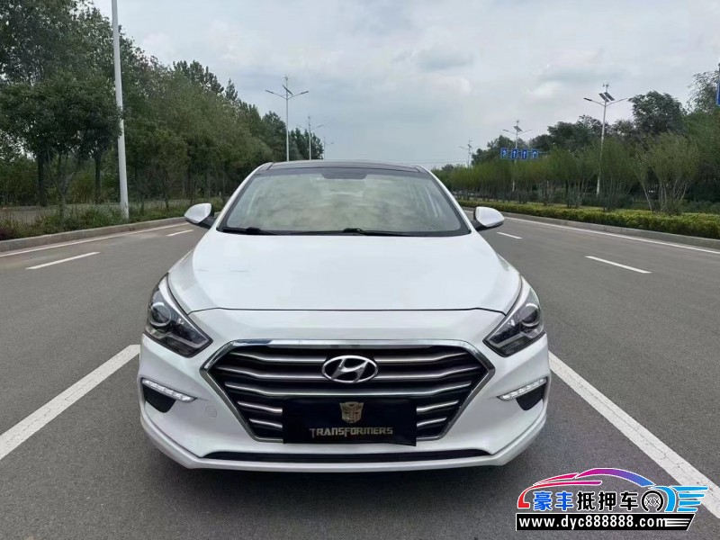 18年现代名图轿车抵押车出售