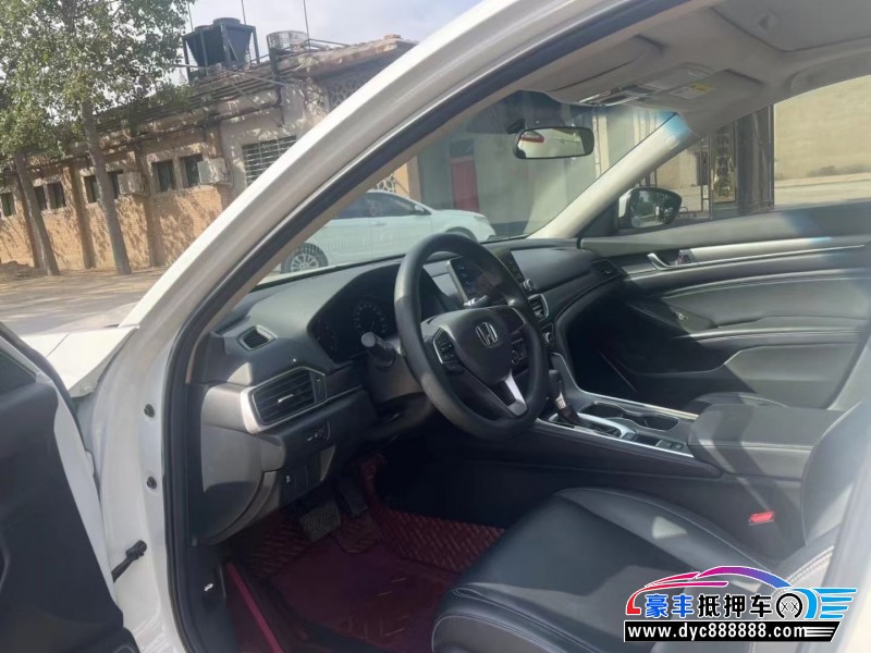 19年本田雅阁轿车抵押车出售