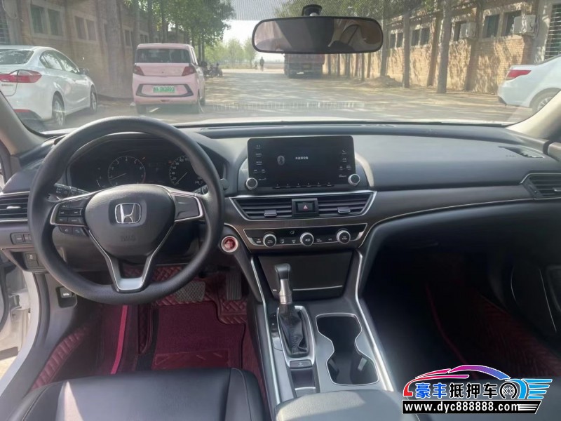 19年本田雅阁轿车抵押车出售