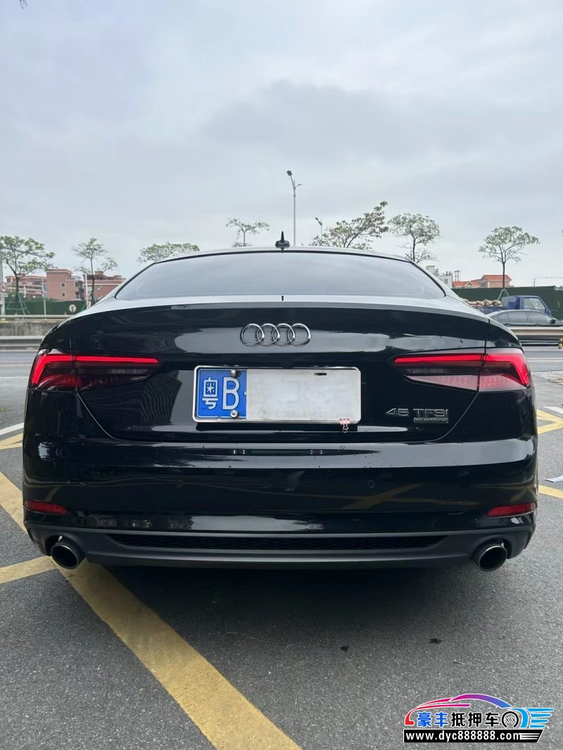 20年奥迪A5轿车抵押车出售