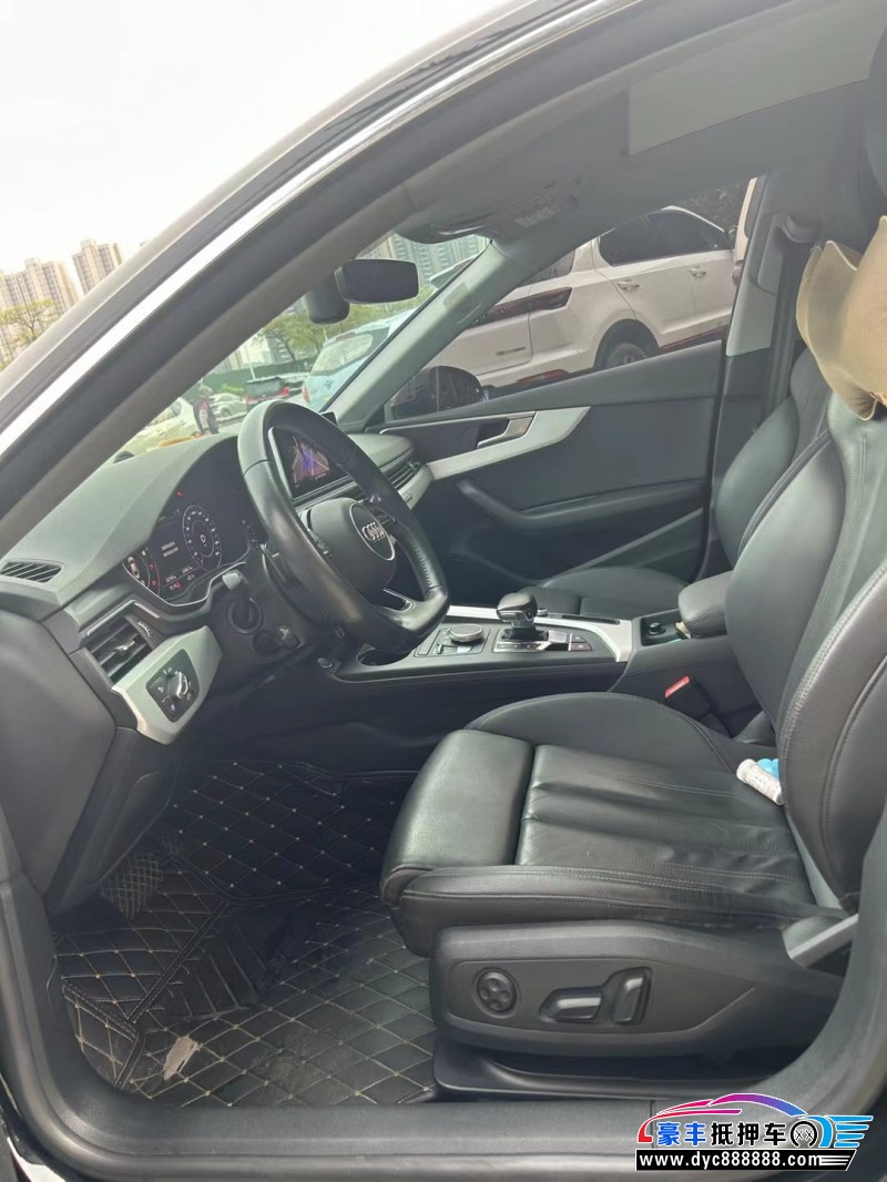 20年奥迪A5轿车抵押车出售