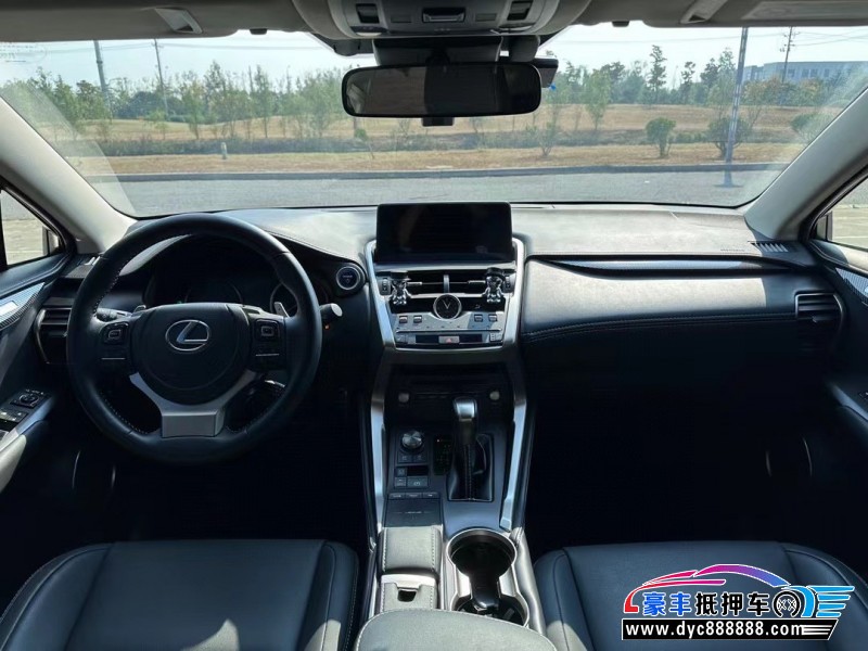 21年雷克萨斯NX轿车抵押车出售