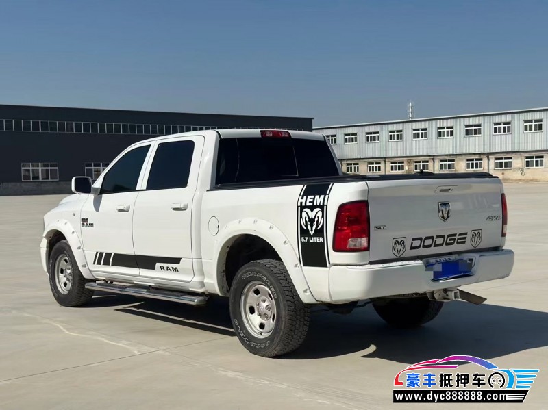 18年道奇公羊轿车抵押车出售