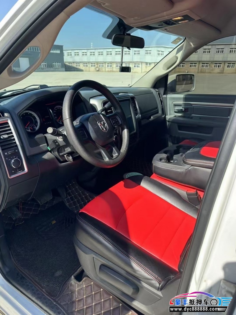 18年道奇公羊轿车抵押车出售