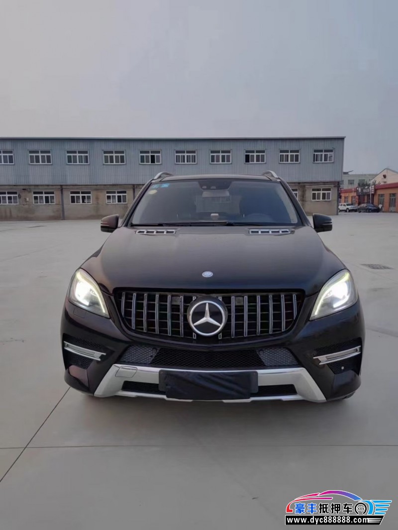 12年奔驰ML轿车抵押车出售