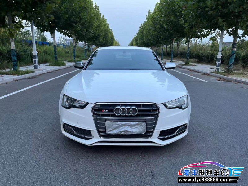15年奥迪S5轿车抵押车出售