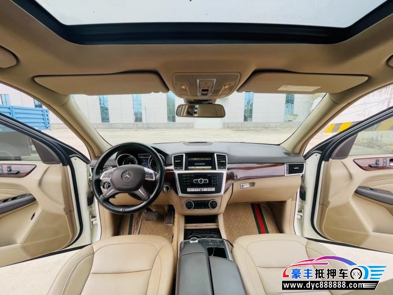 12年奔驰MLSUV抵押车出售