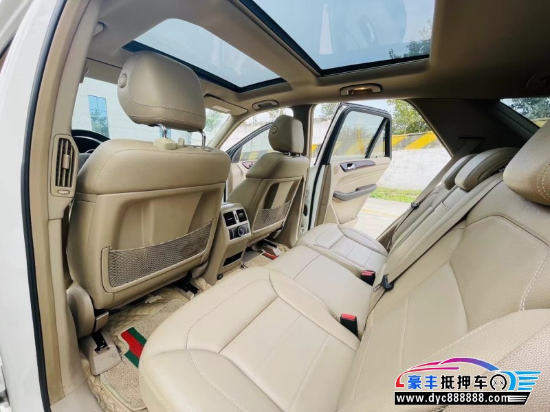 12年奔驰MLSUV抵押车出售