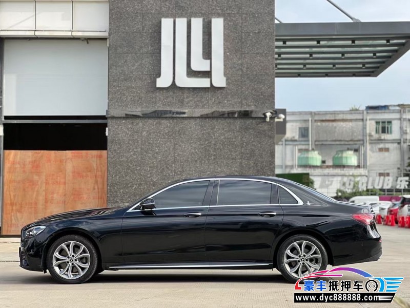 21年奔驰E轿车抵押车出售