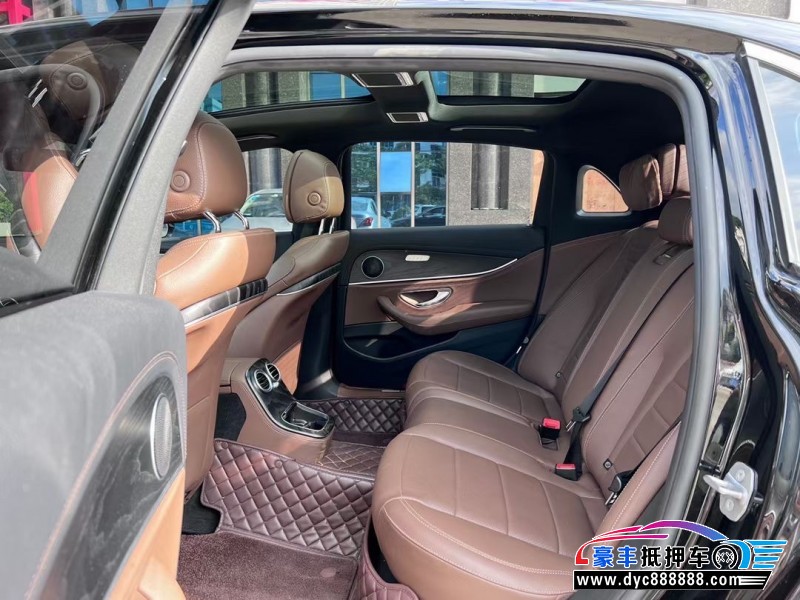 21年奔驰E轿车抵押车出售