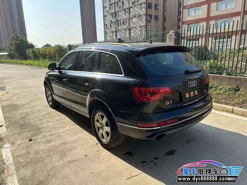 10年奥迪Q7SUV抵押车出售