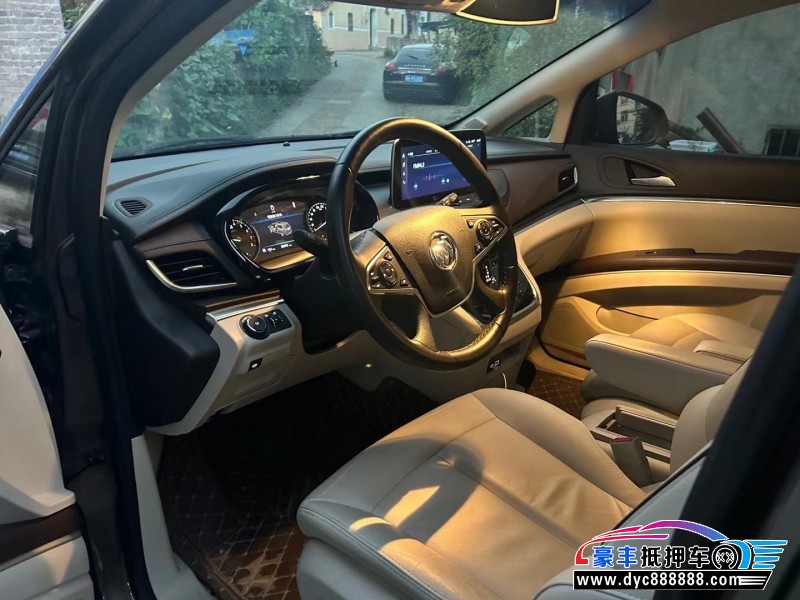 21年别克GL8MPV抵押车出售