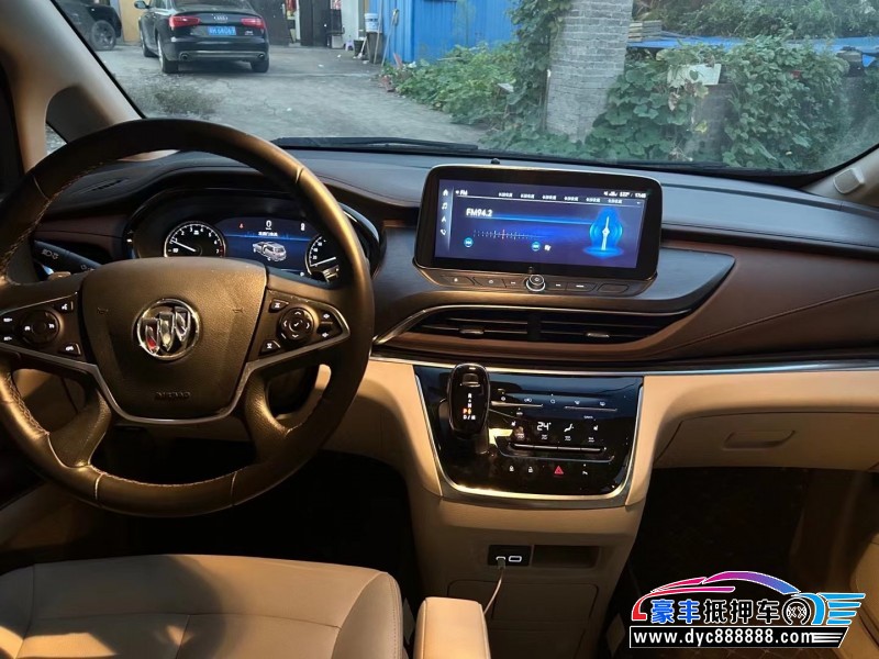 21年别克GL8MPV抵押车出售