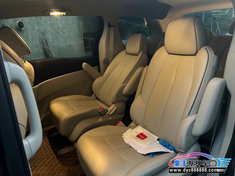 21年别克GL8MPV抵押车出售