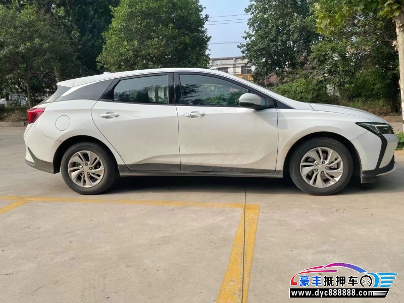 23年别克微蓝轿车抵押车出售