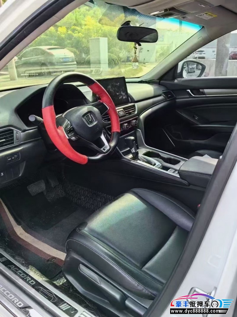 19年本田雅阁轿车抵押车出售