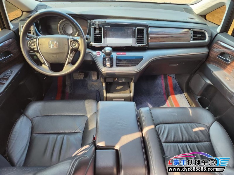 17年本田艾力绅MPV抵押车出售
