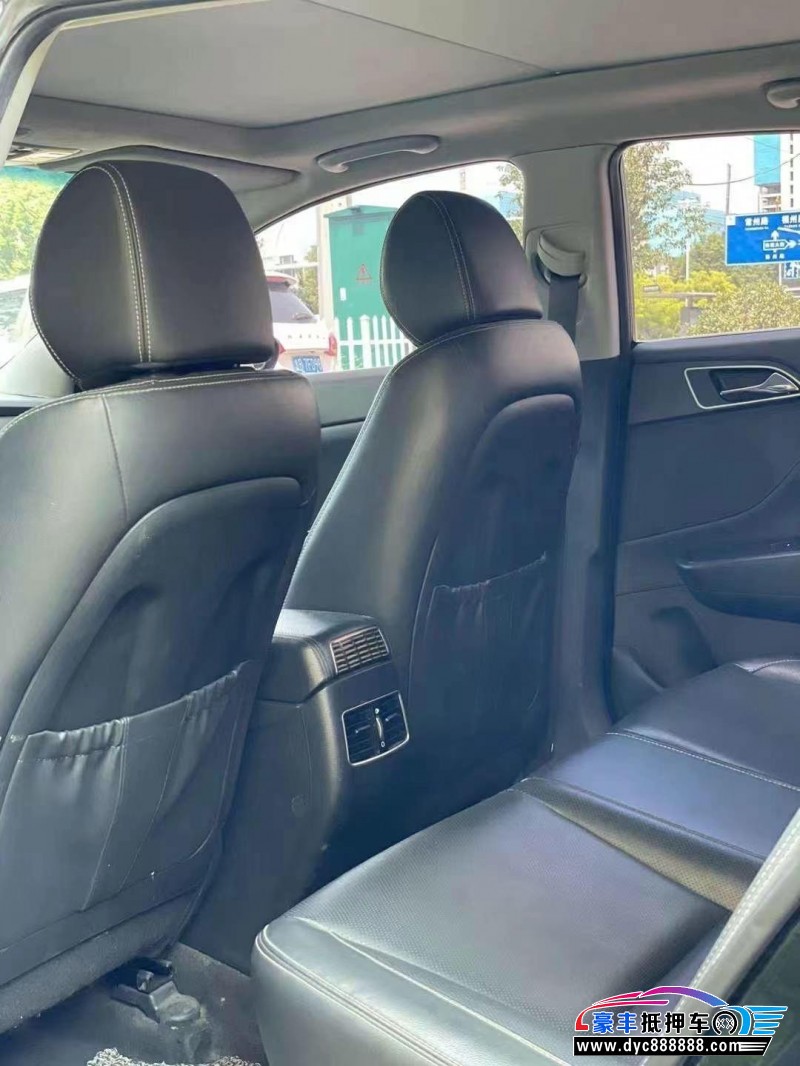 18年现代名图轿车抵押车出售