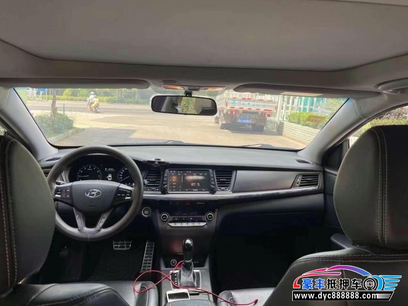 18年现代名图轿车抵押车出售