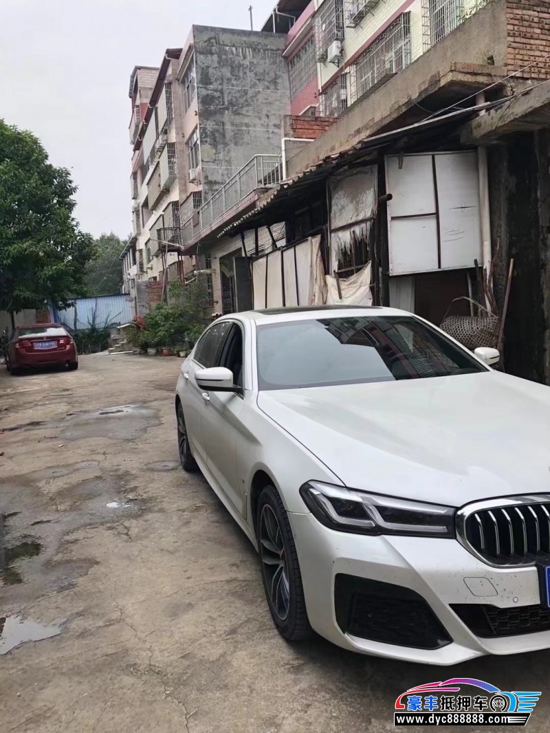 22年宝马5系轿车抵押车出售