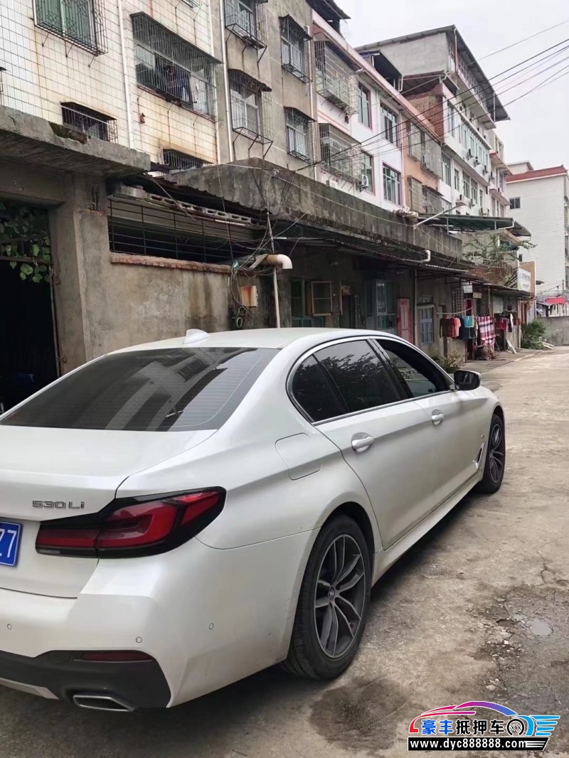 22年宝马5系轿车抵押车出售
