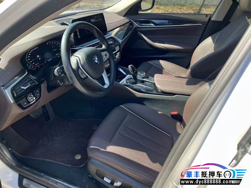 22年宝马5系轿车抵押车出售