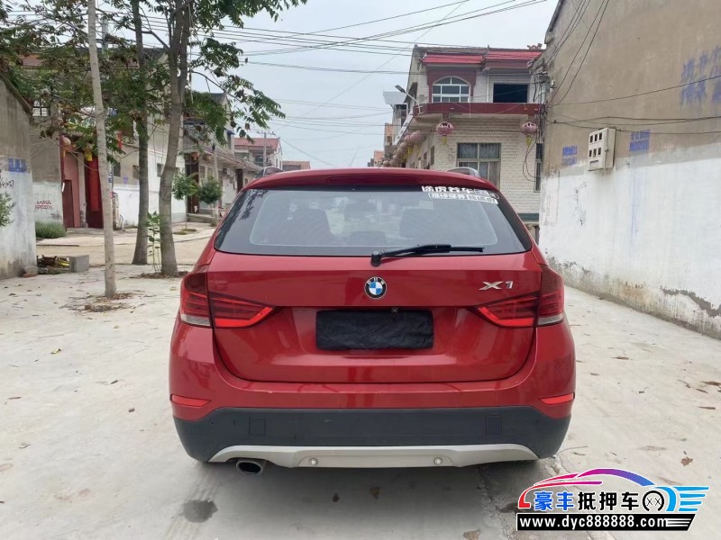 13年宝马X1轿车抵押车出售