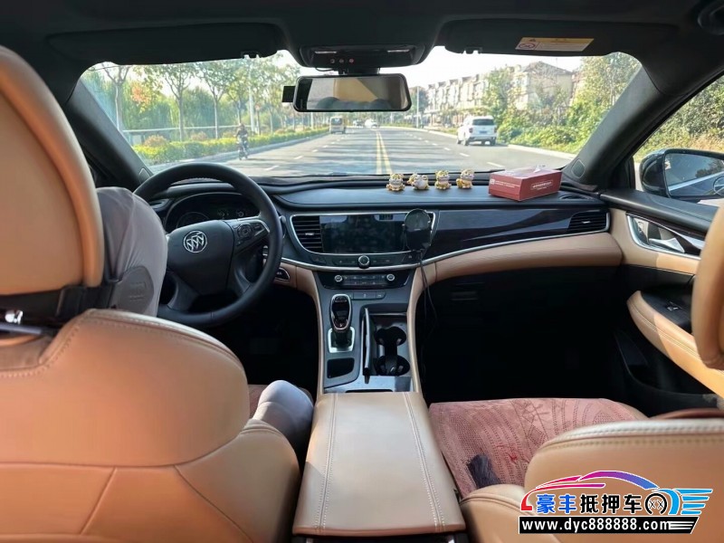 18年别克君越轿车抵押车出售