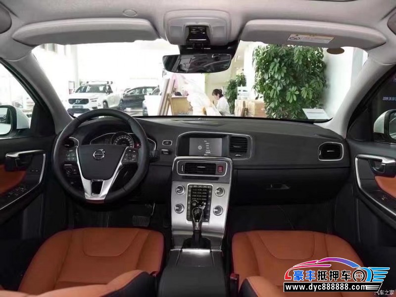 23年沃尔沃S60轿车抵押车出售