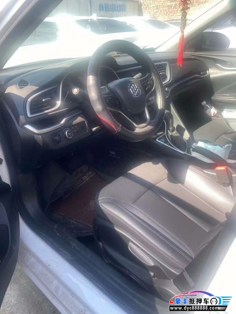 22年别克英朗轿车抵押车出售