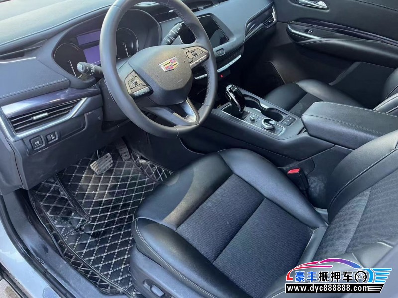 21年凯迪拉克XT4轿车抵押车出售