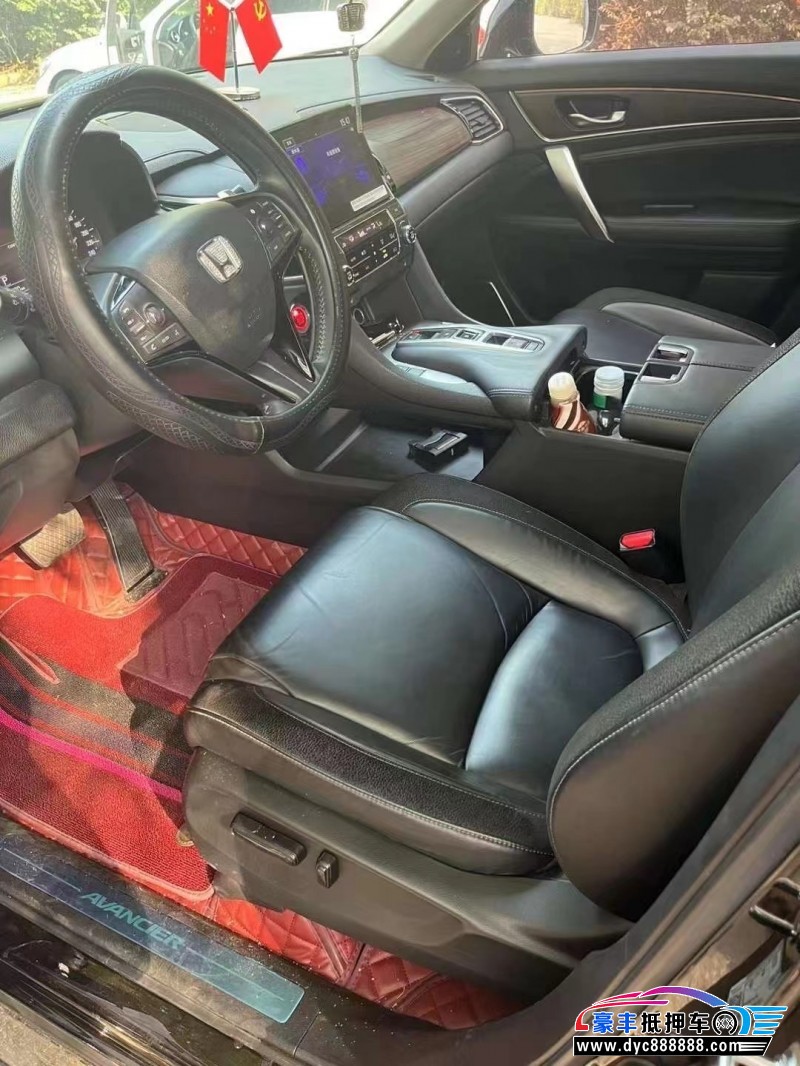 19年本田冠道轿车抵押车出售