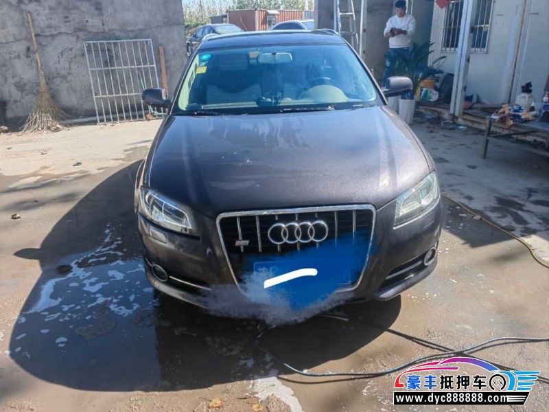 12年奥迪A3轿车抵押车出售