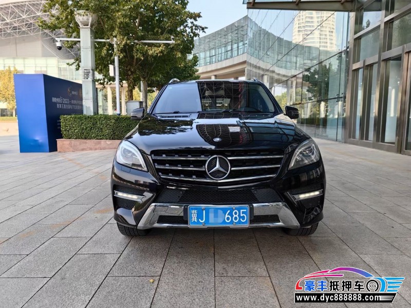 13年奔驰MLSUV抵押车出售