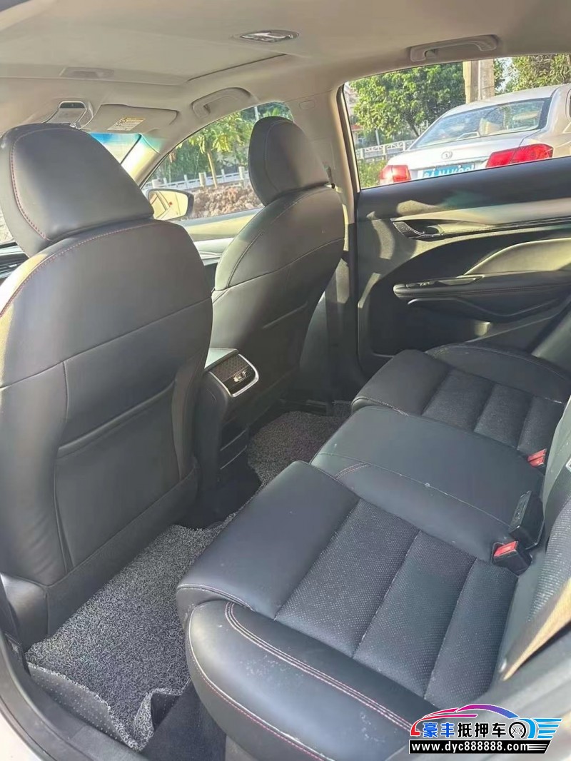 20年吉利缤瑞轿车抵押车出售