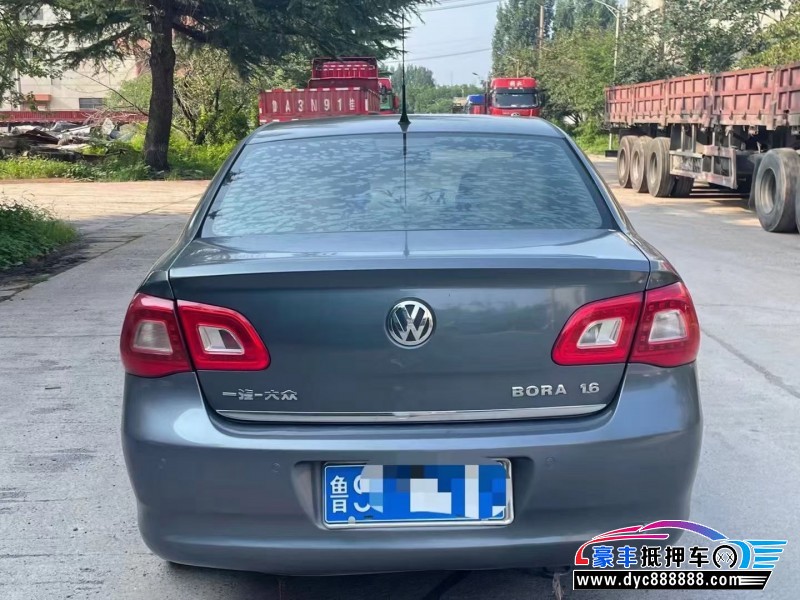 09年大众宝来轿车抵押车出售