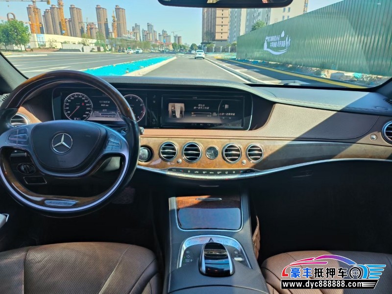 15年奔驰S轿车抵押车出售