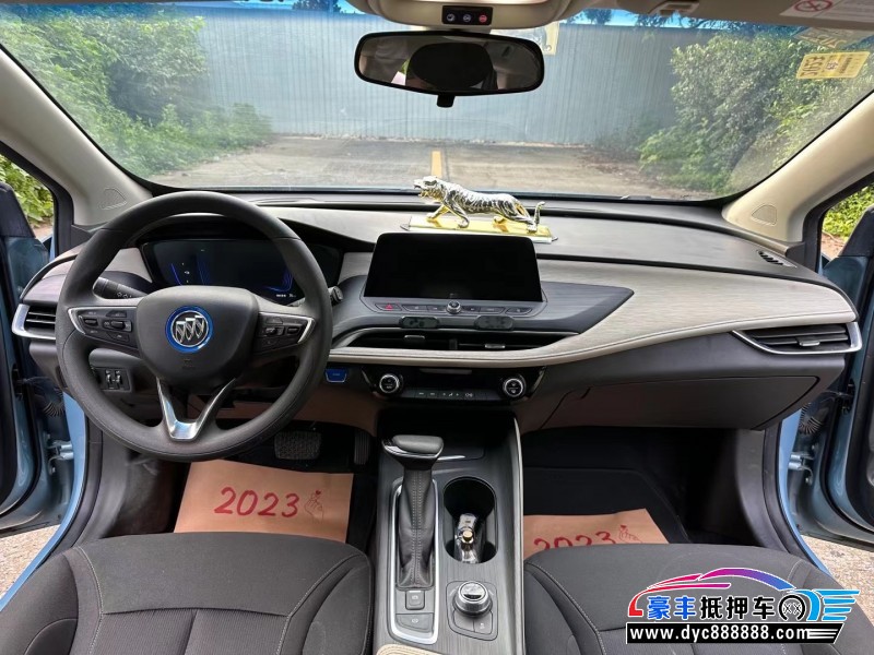 21年别克微蓝轿车抵押车出售