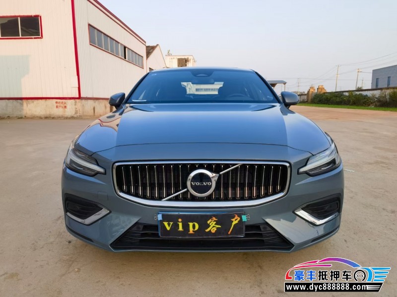 23年沃尔沃S60轿车抵押车出售