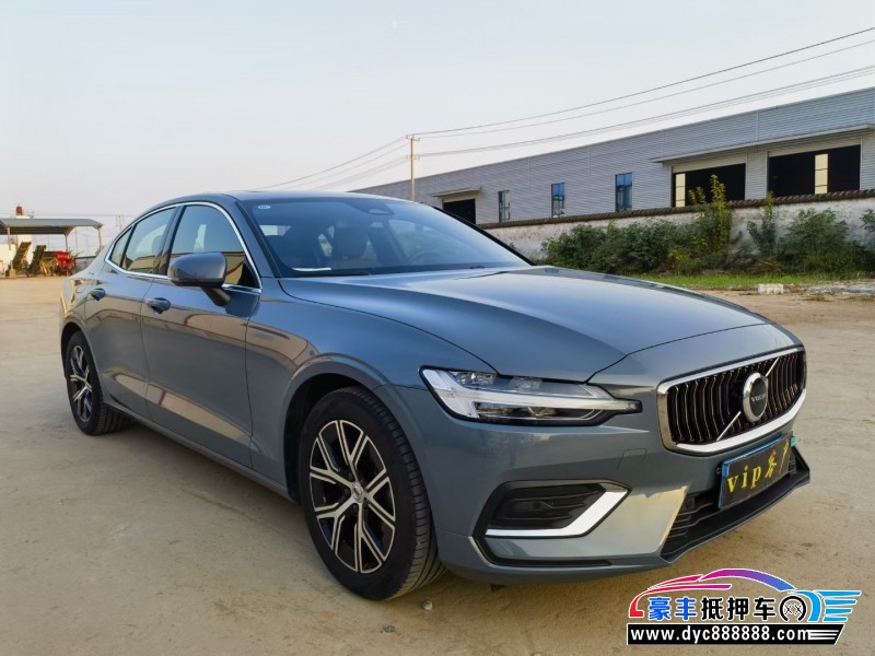 23年沃尔沃S60轿车抵押车出售