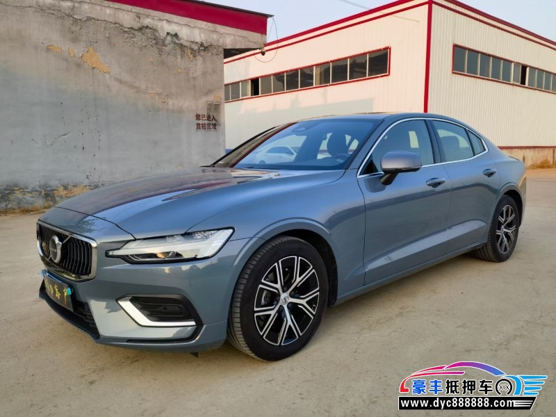 23年沃尔沃S60轿车抵押车出售