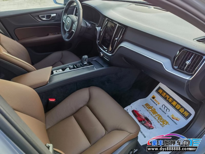 23年沃尔沃S60轿车抵押车出售