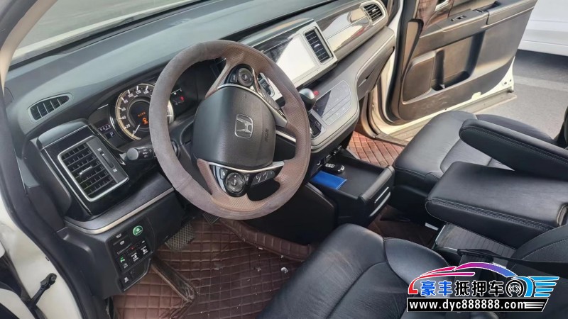 16年本田艾力绅MPV抵押车出售