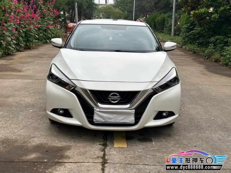 17年日产蓝鸟轿车抵押车出售